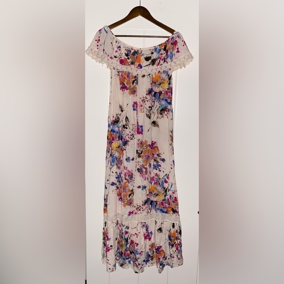 Umgee Off The Shoulder Floral Print With Lace Maxi Dress In Ivory Size Small - Picture 6 of 7